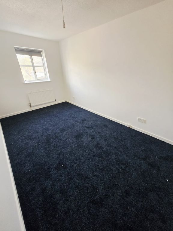 Property photo 3 of 8 Img-20250925-Wa0023