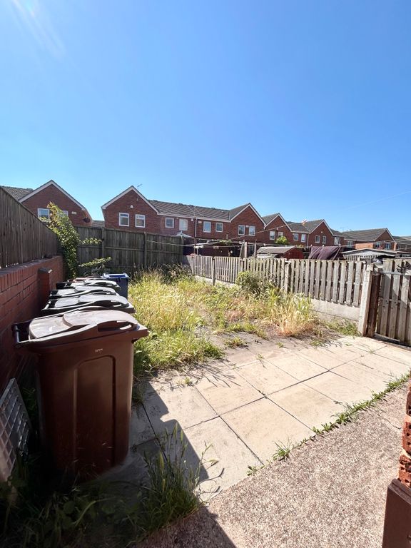 Property photo 2 of 7