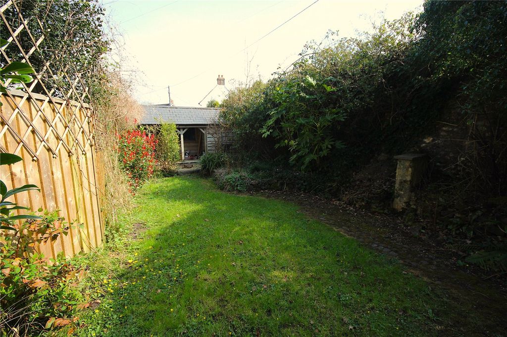Property photo 2 of 21 Picture No. 01