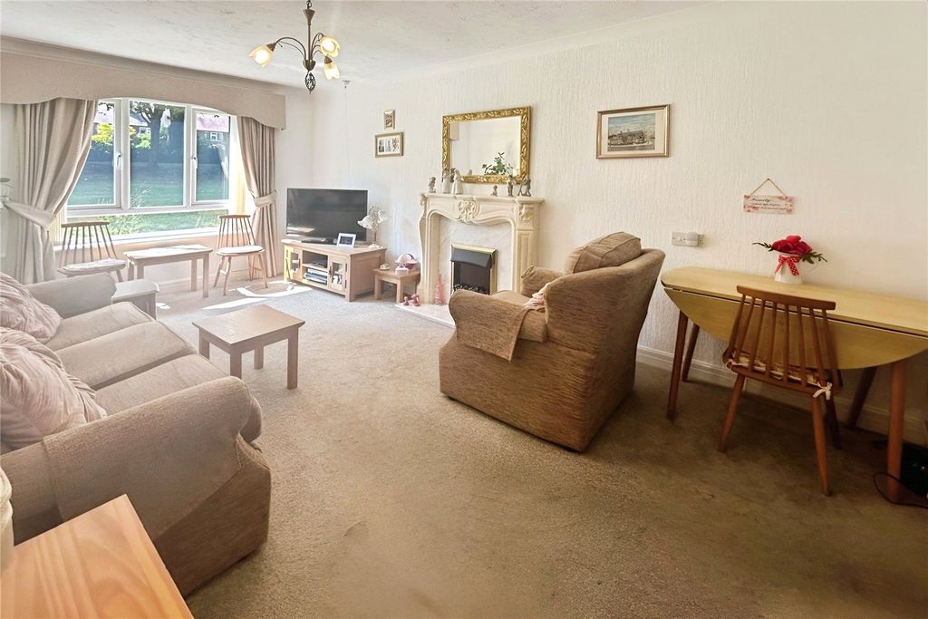 Property photo 3 of 18 Picture No. 13