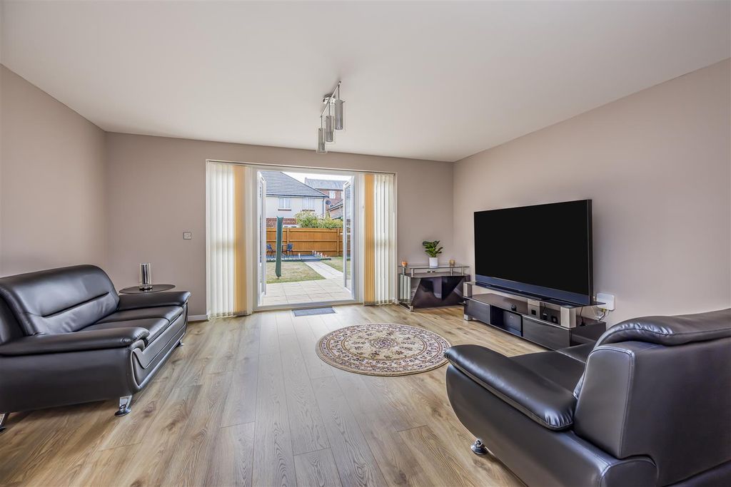 Property photo 2 of 34 14 Union Road, Milton-Porticomarketing-Nexa-17.Jpg