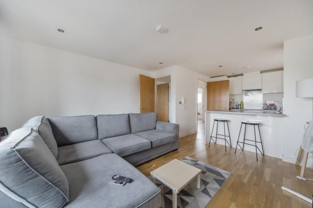 Property photo 3 of 17 Open Plan Lounge/Kit
