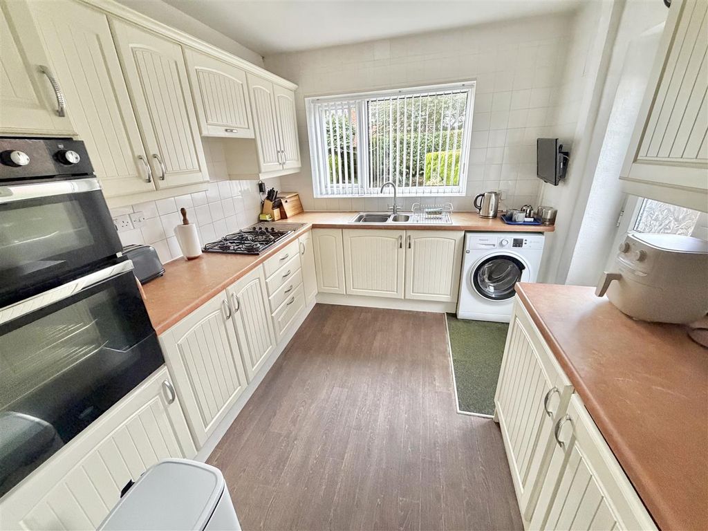 Property photo 3 of 30 Image 3