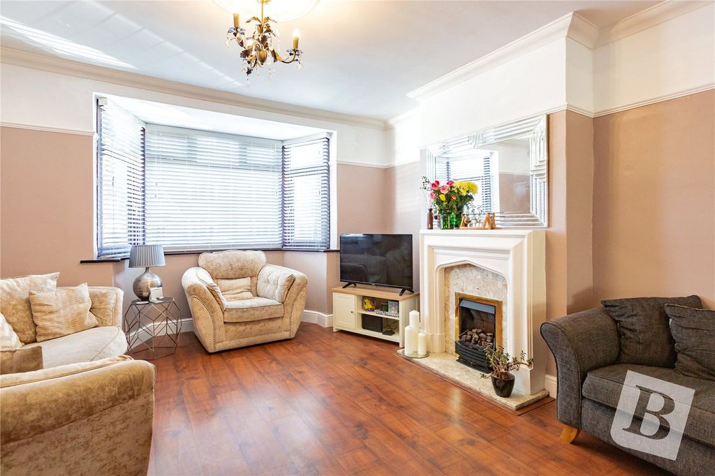 Property photo 2 of 20 Lounge/Diner