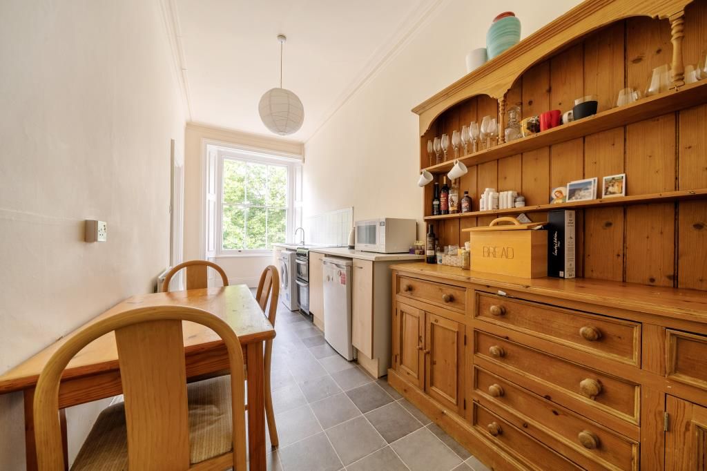 Property photo 2 of 9 Kitchen