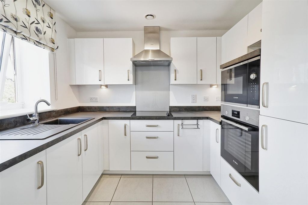 Property photo 3 of 16 07d9B0Be-A12B-ee11-9965-6045Bdd0E669.Jpg