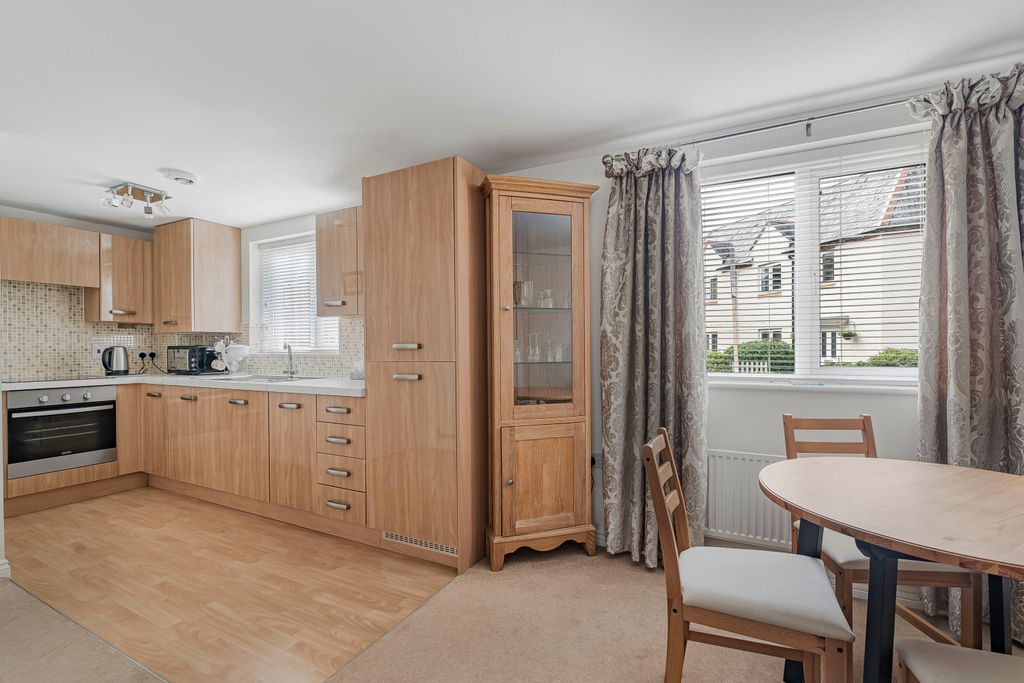 Property photo 3 of 14 Open Plan