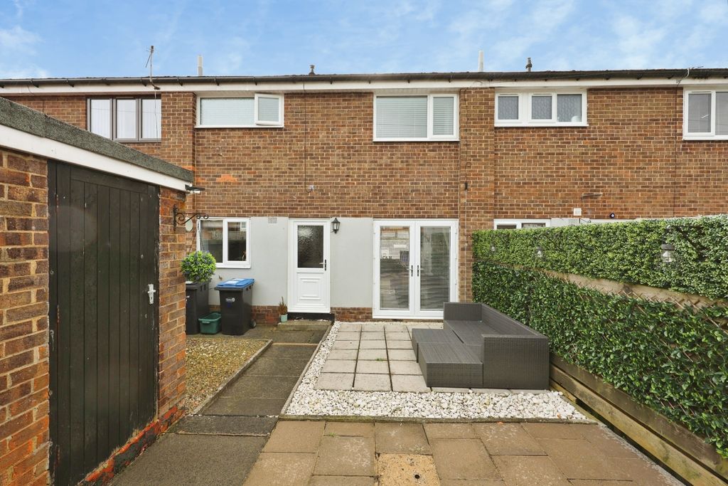 Property photo 1 of 12 Pbox-Img.Jpg