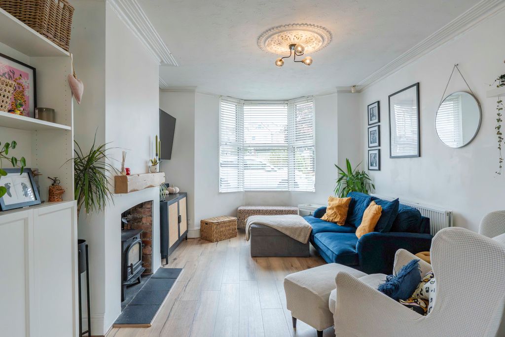 Property photo 1 of 16 1