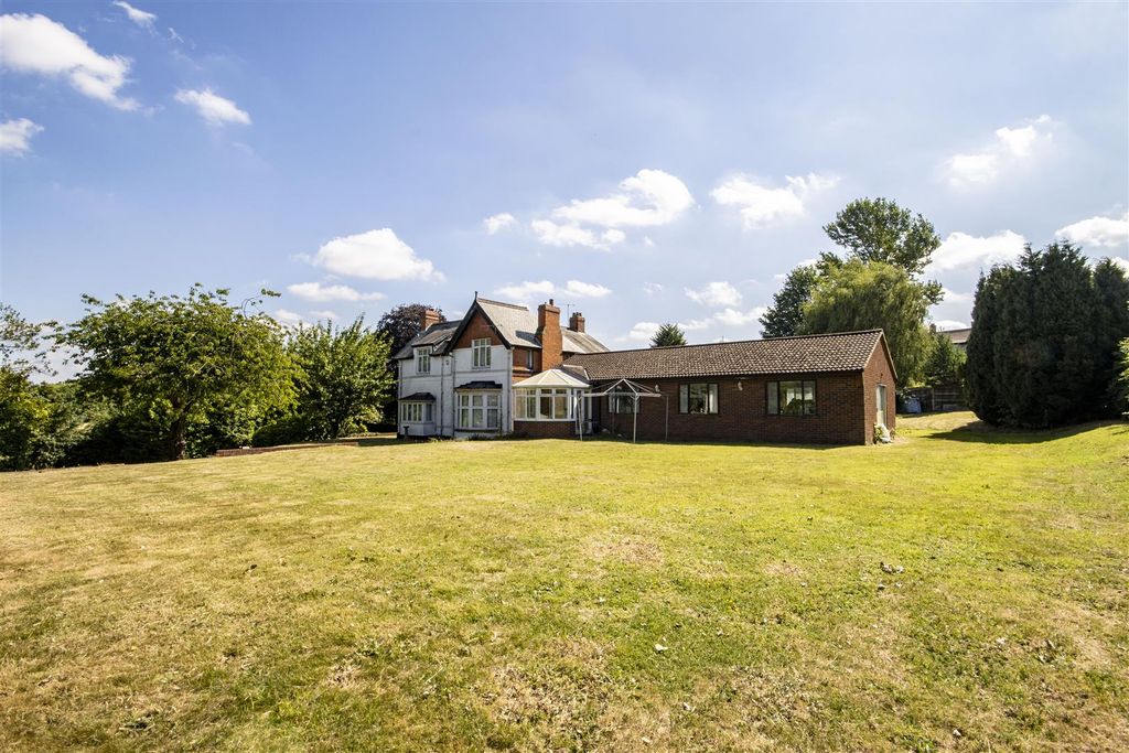 Property photo 2 of 27 Photo_12.Jpg
