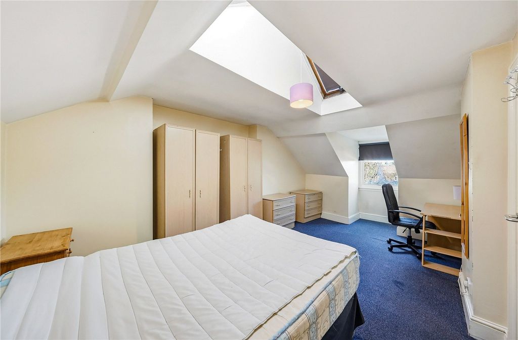 Property photo 1 of 10 Picture No. 20