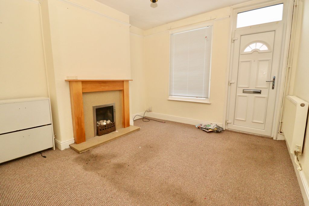 Property photo 3 of 9 Img_5598