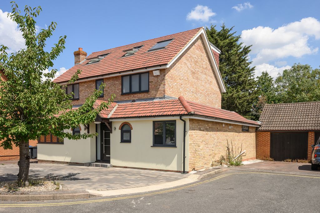 Property photo 2 of 14 Picture No. 04