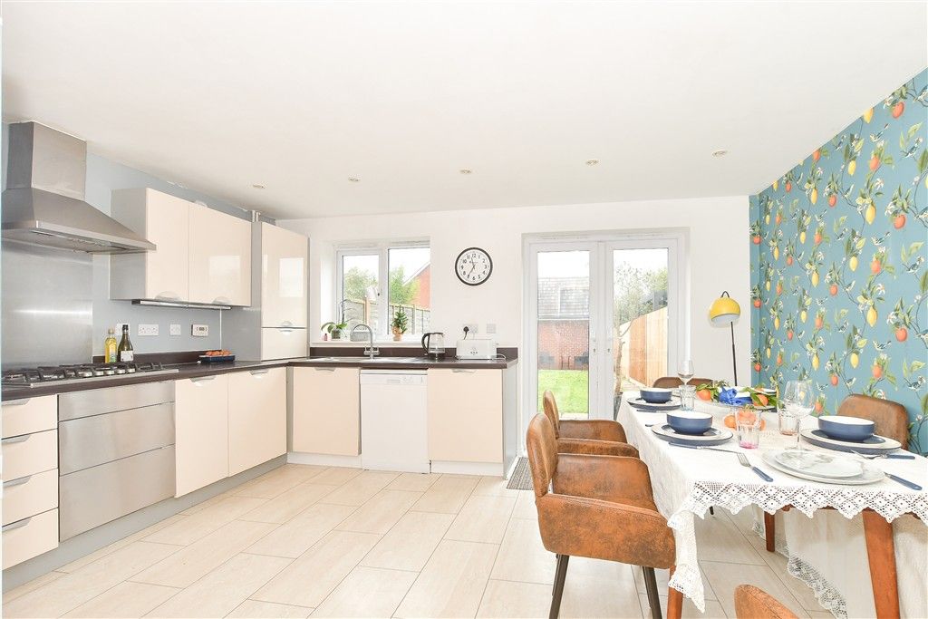 Property photo 2 of 13 Kitchen/Dining Room