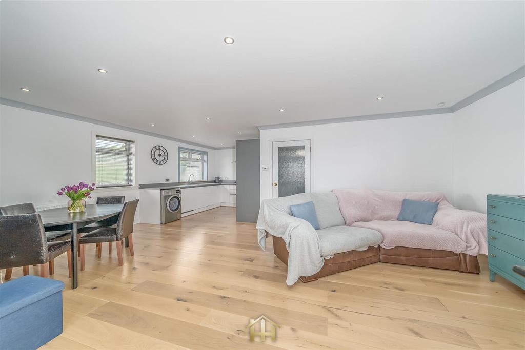 Property photo 2 of 21 3 Westwater Place Wormit Dd6 8Ns 150526 Edit (22 O