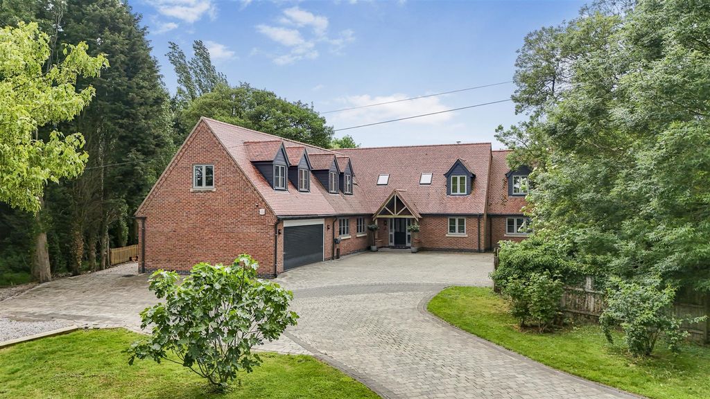 Property photo 3 of 47 3