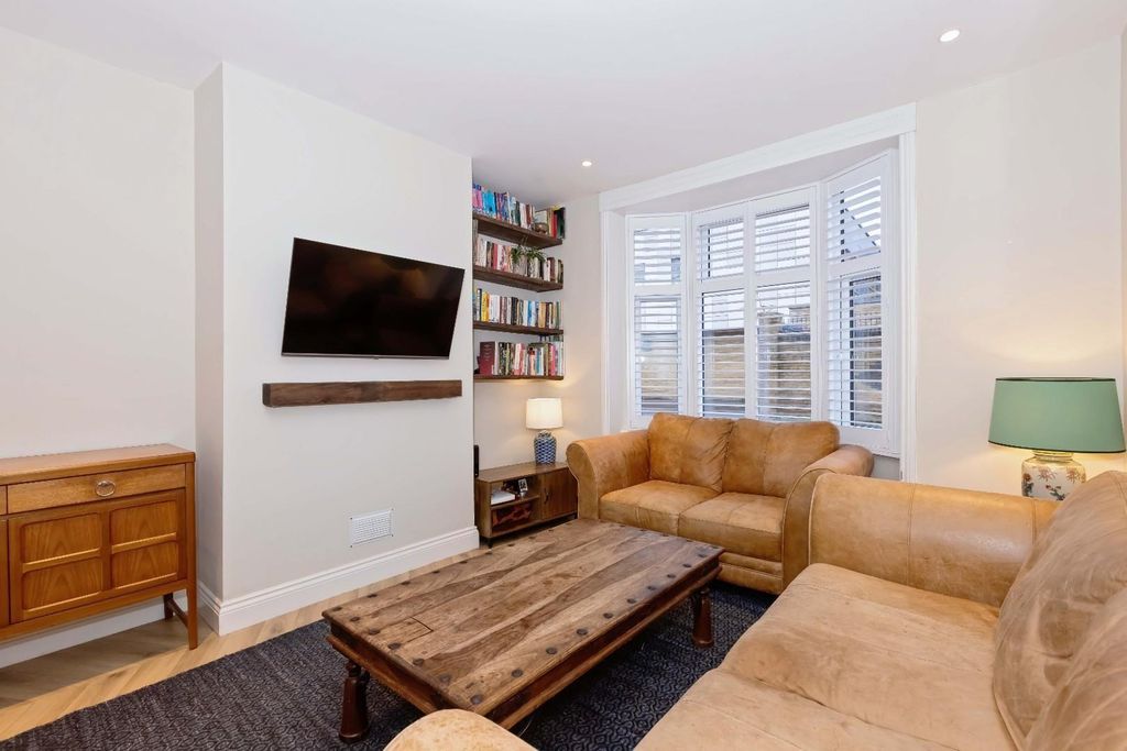 Property photo 3 of 25 Peduroeqyeeu46B8Mpxigq.Jpg