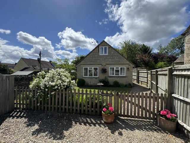 Property photo 1 of 17 Outside