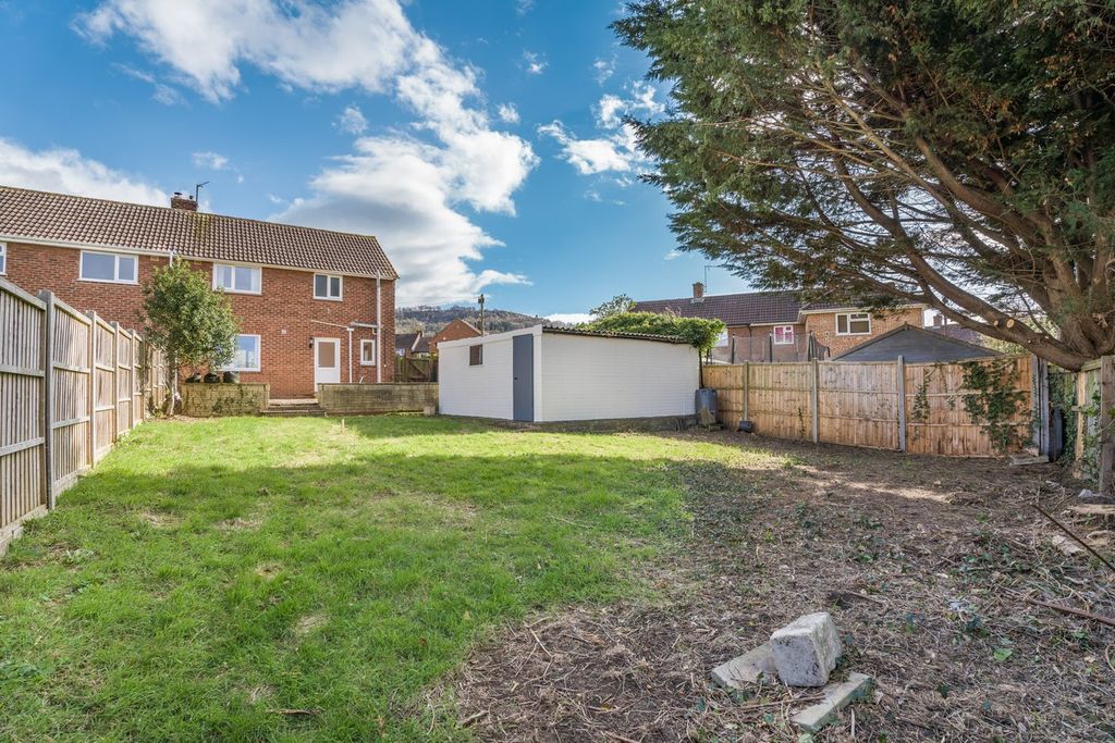 Property photo 2 of 14