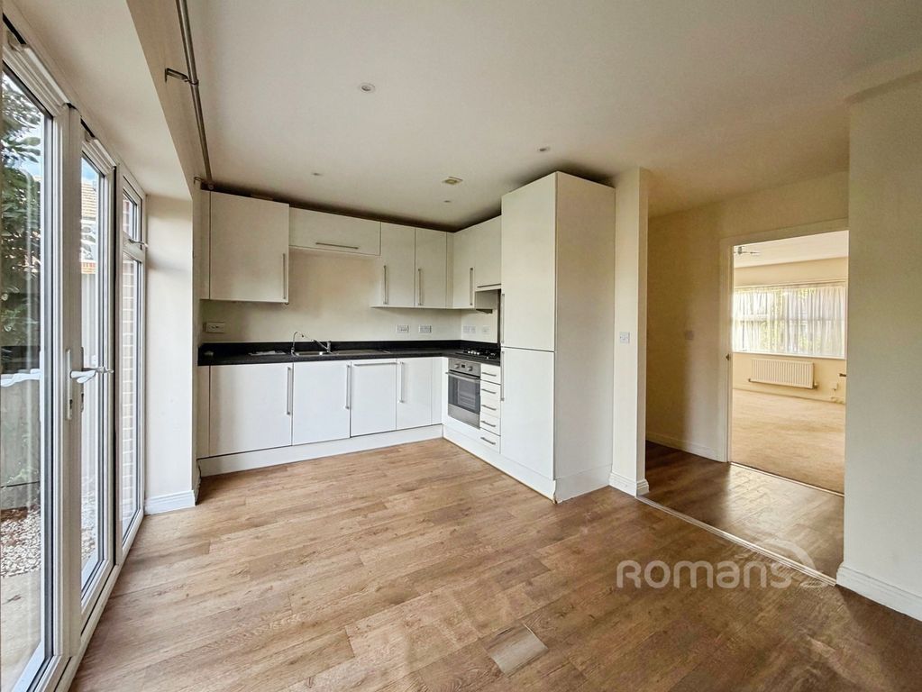 Property photo 3 of 19 Pbox-Img.Jpg
