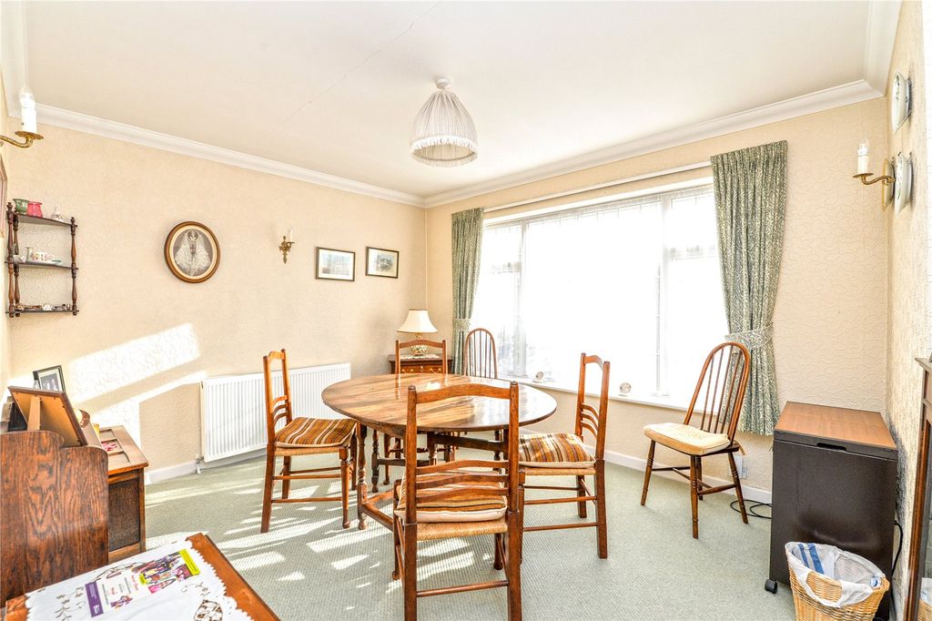 Property photo 3 of 16 Picture No. 34