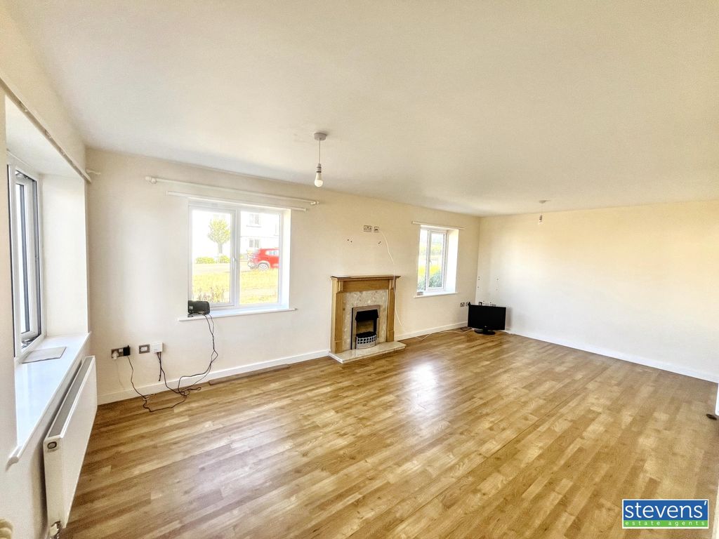 Property photo 3 of 19 Img_2961