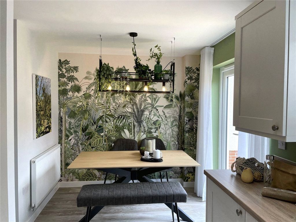 Property photo 2 of 9 Picture No. 23