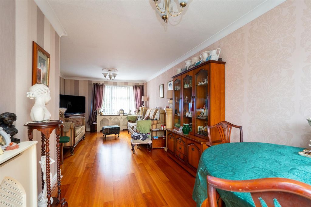 Property photo 2 of 13 Hl-013.Jpg