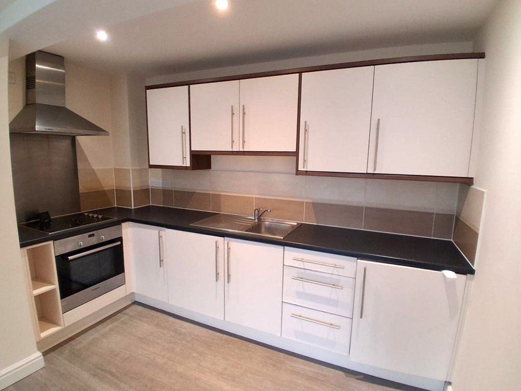 Property photo 3 of 5 Picture No. 13