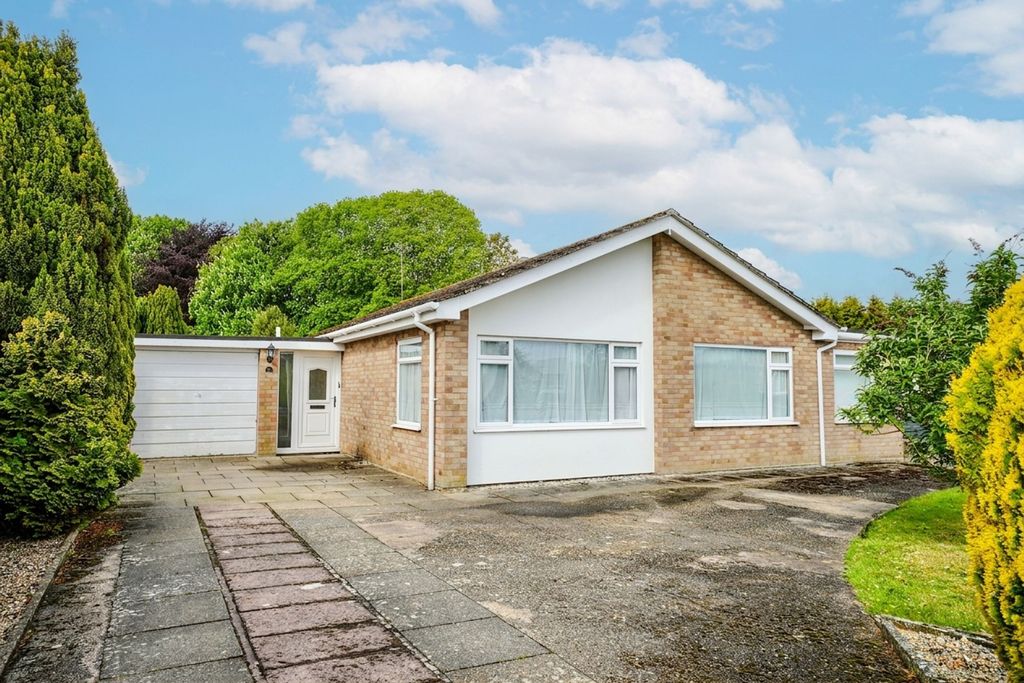Property photo 1 of 26