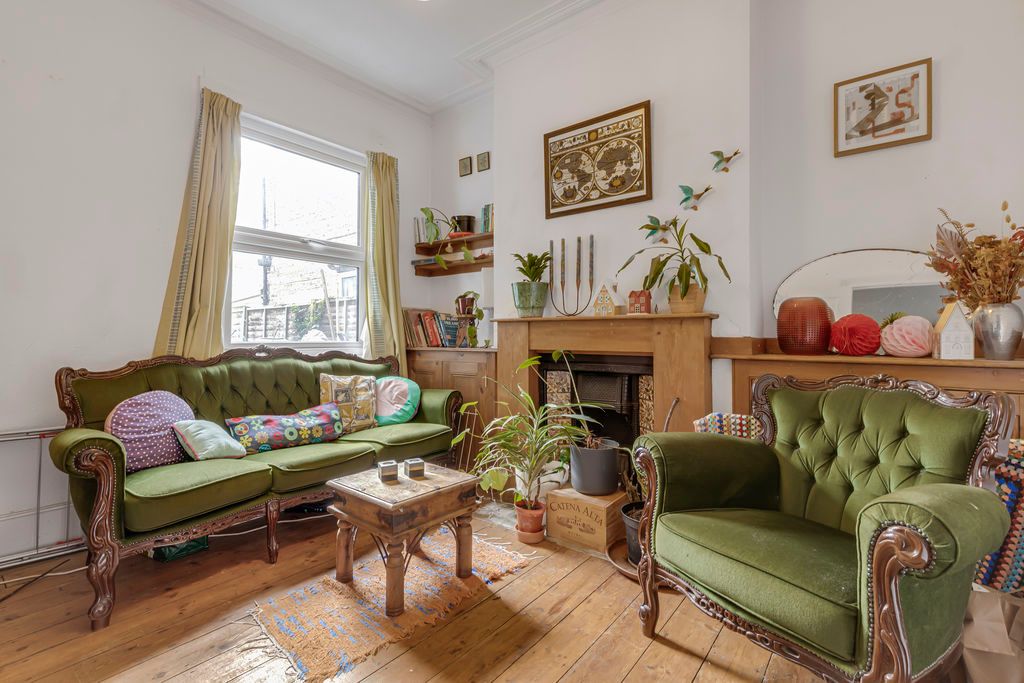 Property photo 3 of 32 Photo 10