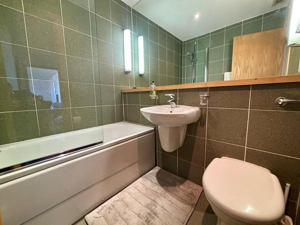 Property photo 2 of 13 Picture No. 09