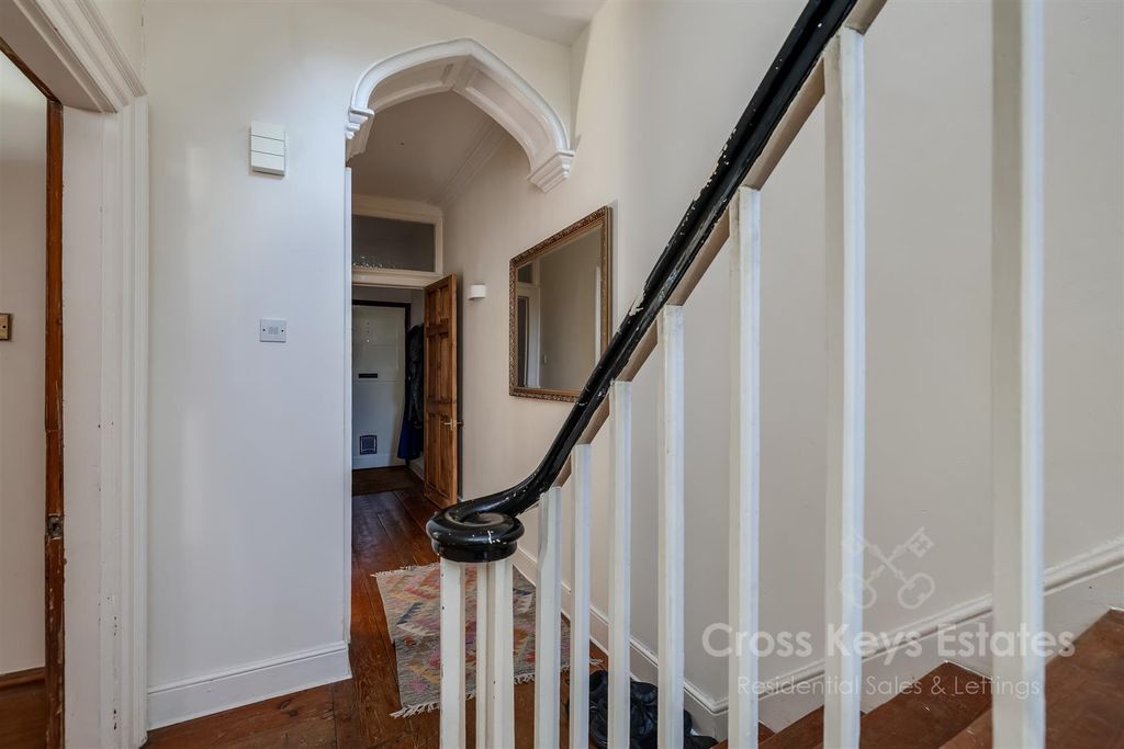 Property photo 3 of 37 Hallway