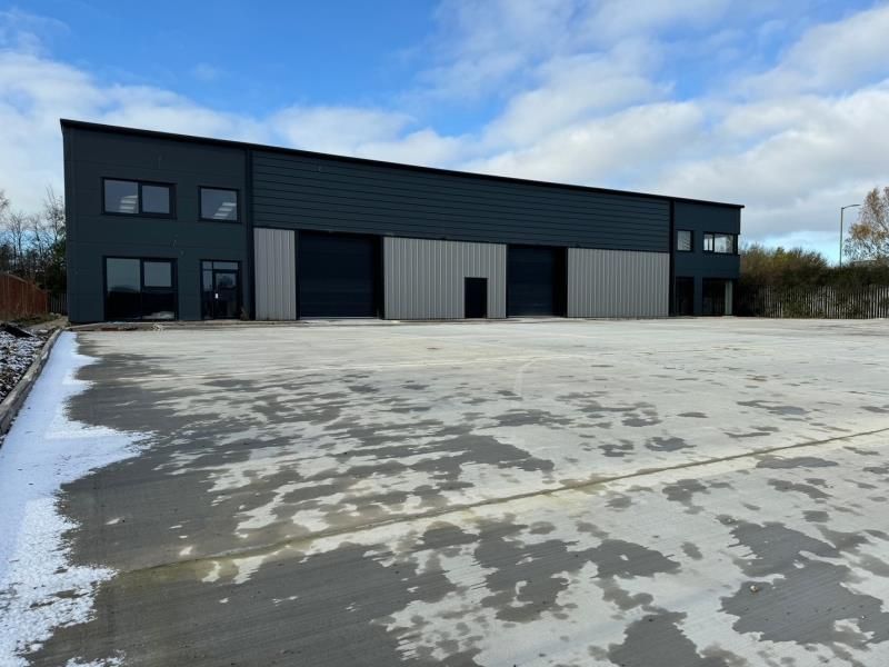 Property photo 1 of 3