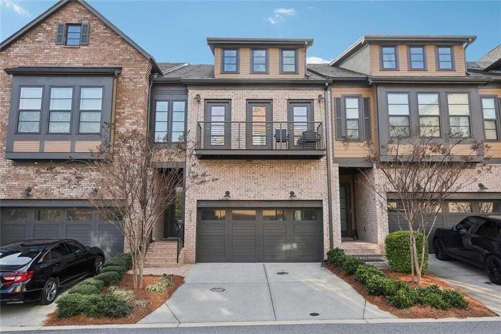 Property photo 1 of 31