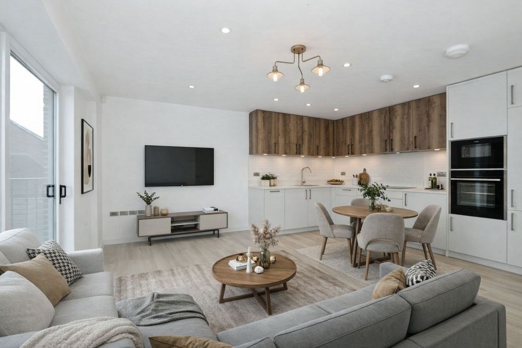 Property photo 2 of 6