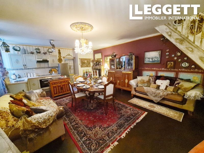 Property photo 2 of 10