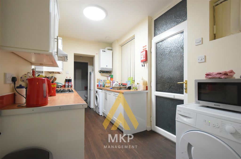 Property photo 1 of 15 8.Png