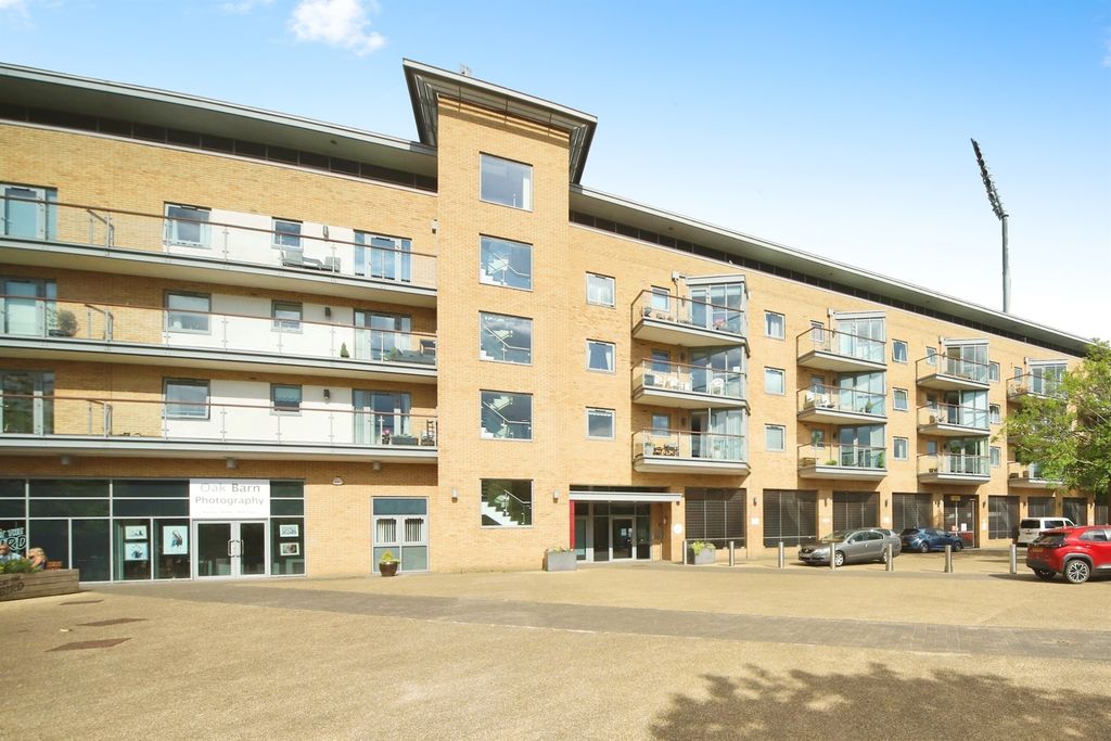 Property photo 2 of 15