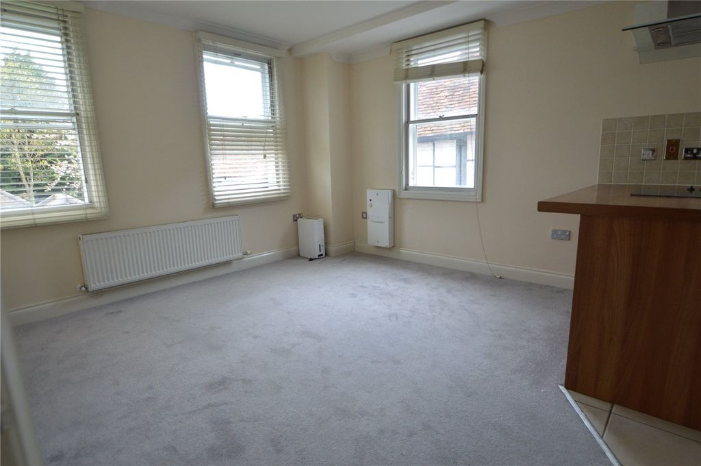 Property photo 2 of 6 Picture No. 07