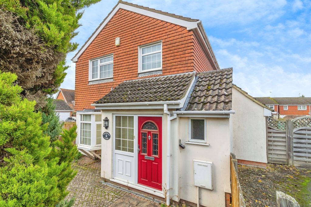 Property photo 1 of 17