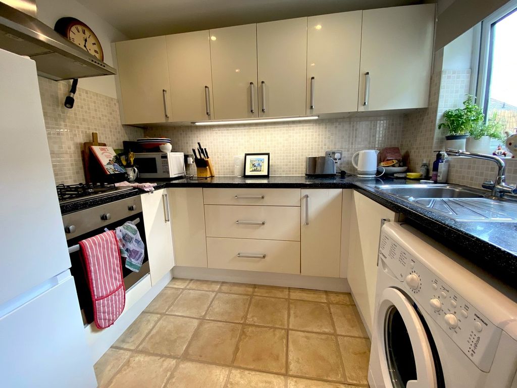 Property photo 3 of 13