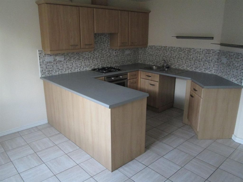 Property photo 2 of 5