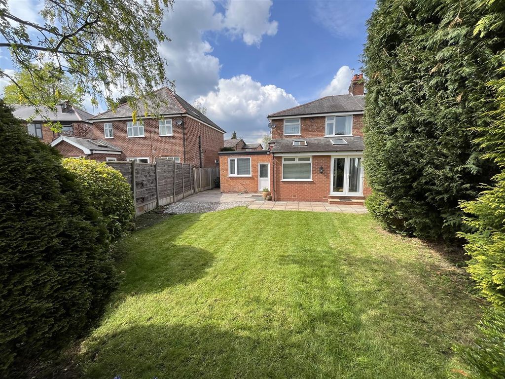 Property photo 2 of 15