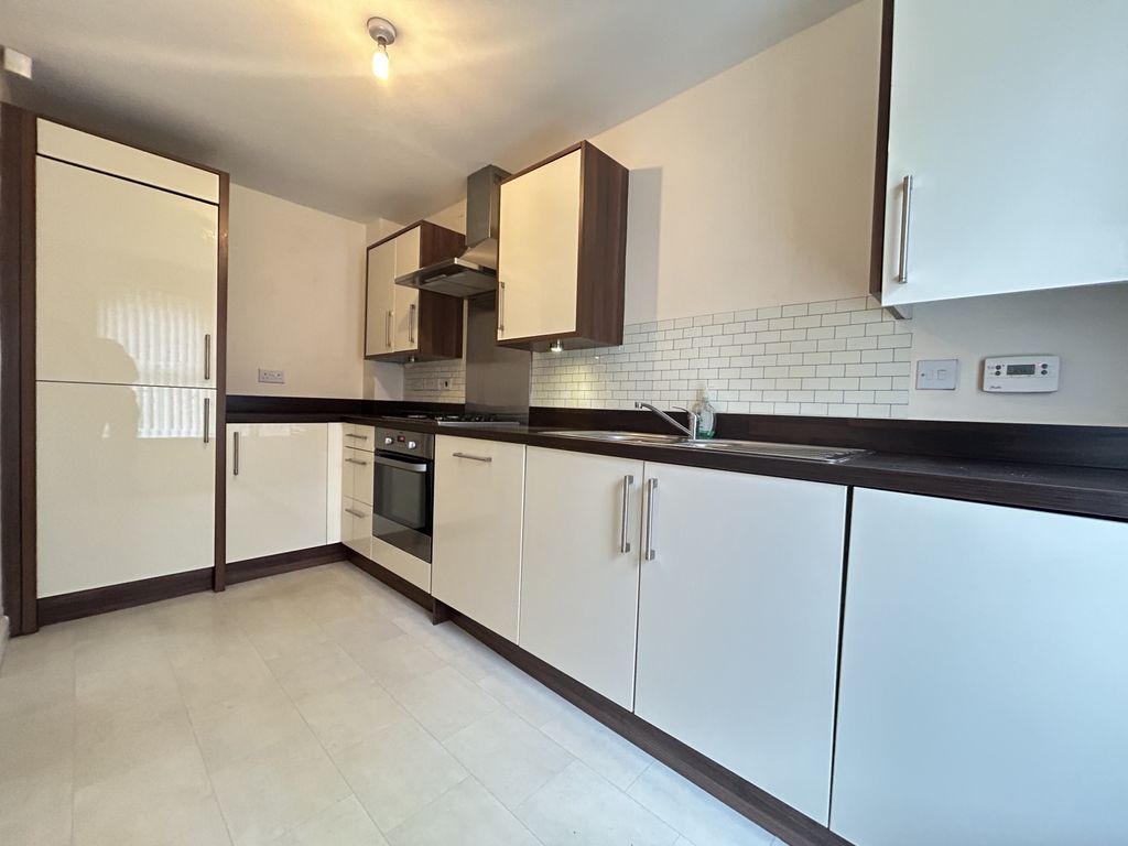 Property photo 3 of 14 Img_0086