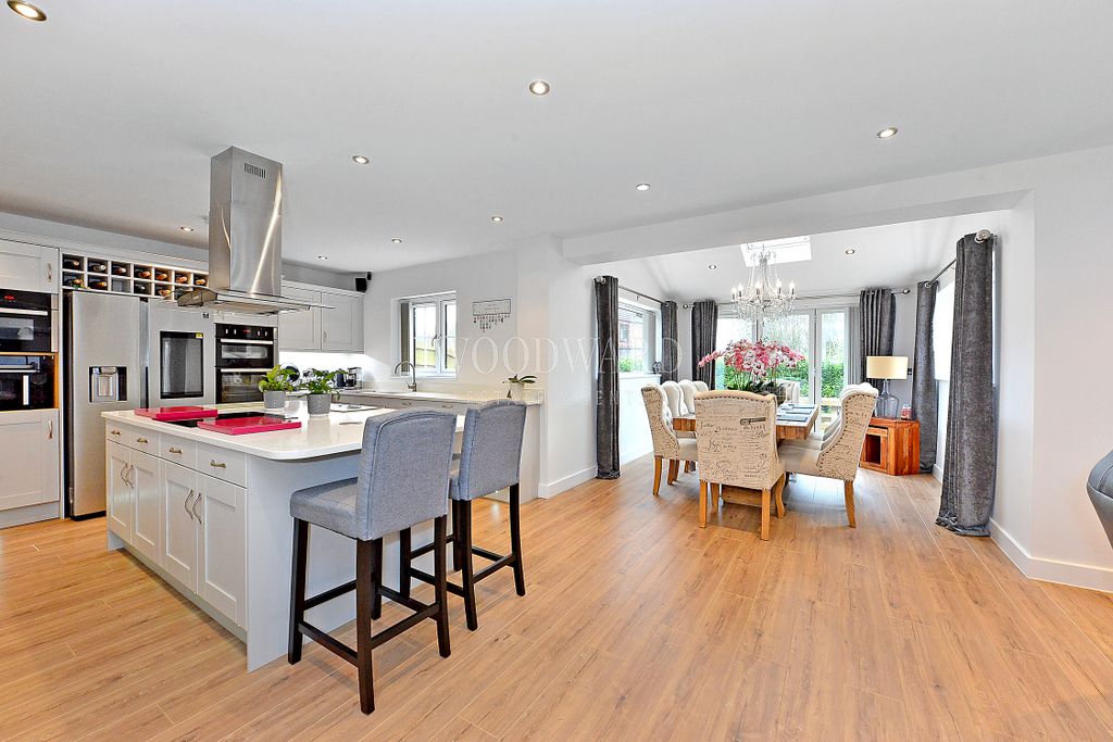 Property photo 2 of 24 Open Plan Living Area