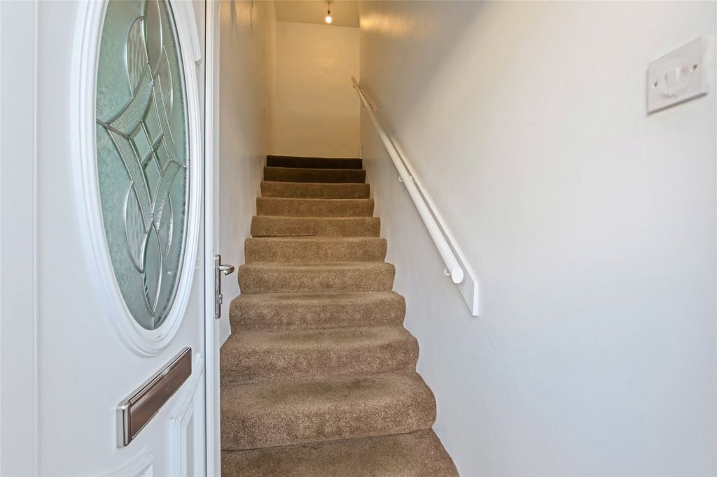 Property photo 2 of 21 Picture No. 03