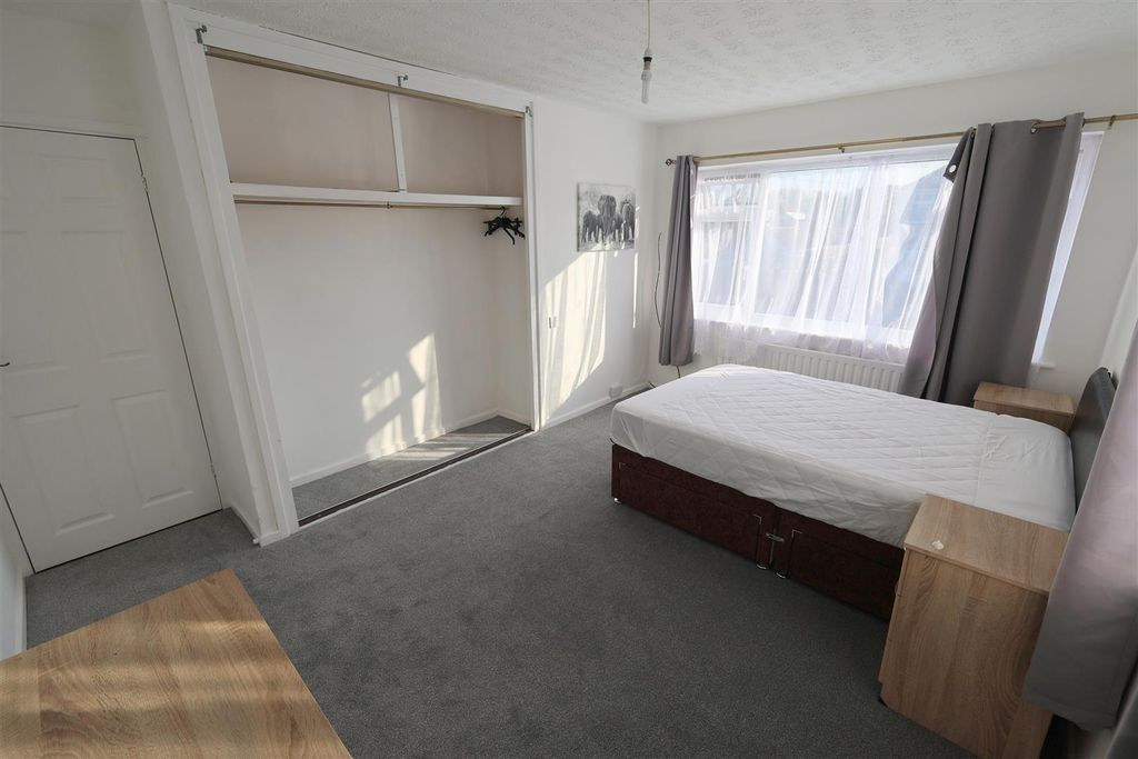 Property photo 2 of 9 Bh ii.Jpg