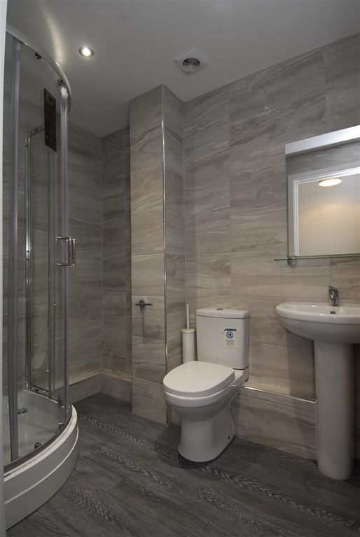 Property photo 2 of 4 Belgravemanorf3004.Jpg