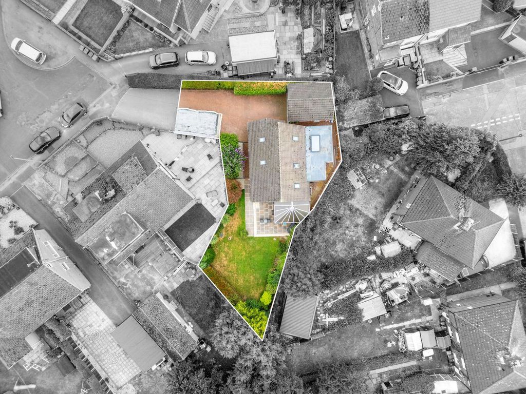 Property photo 2 of 30